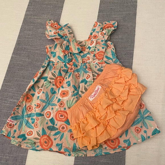 Ruffle Butts Dress with Bloomers - Picture 4 of 11